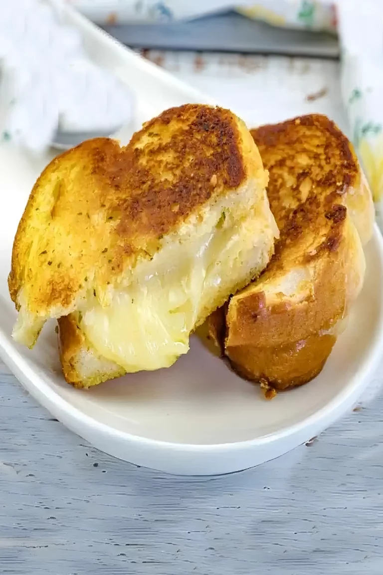 Garlic Bread Grilled Cheese recipe