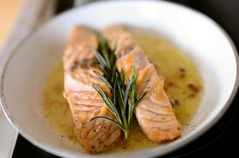 baked salmon with herbs recipe