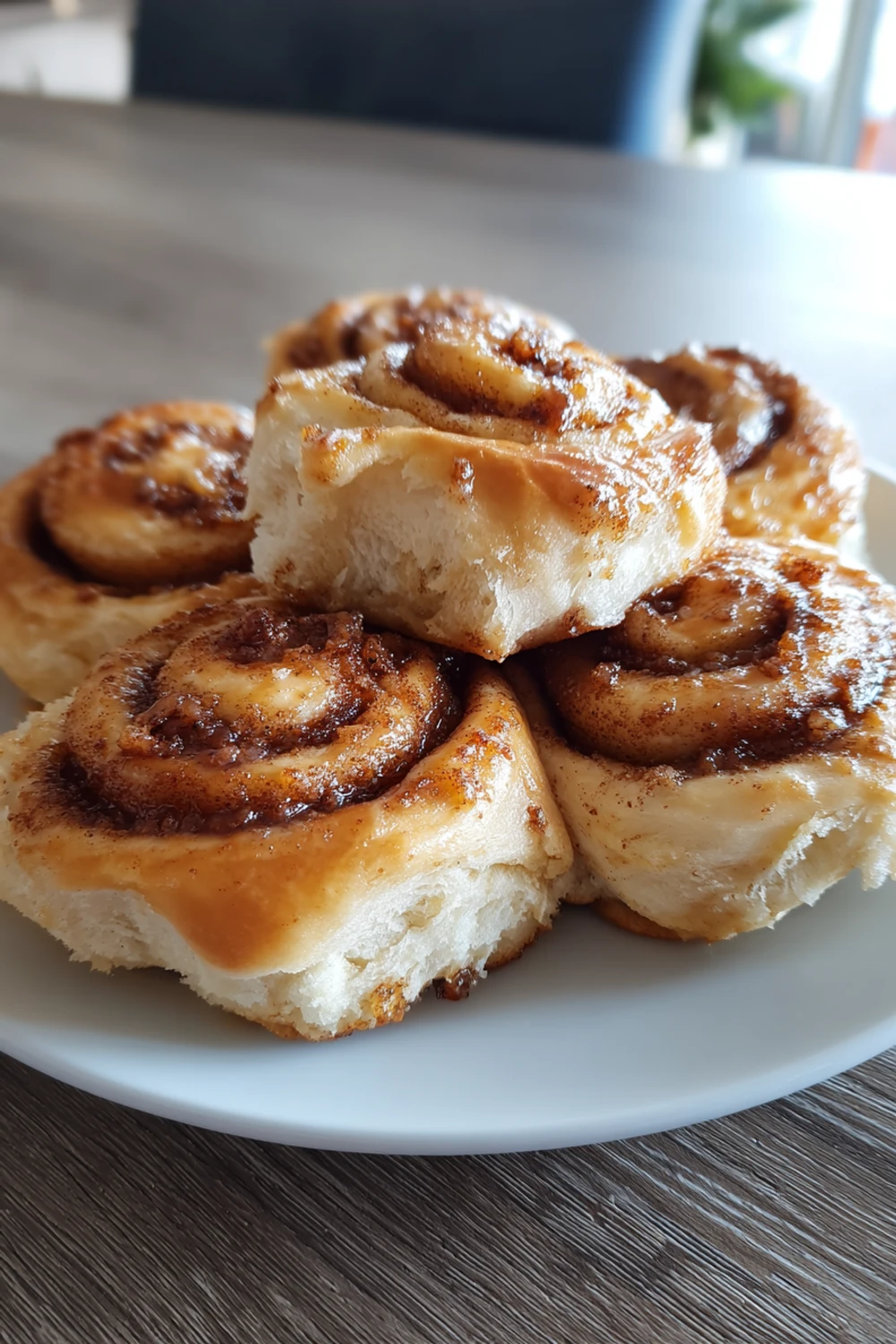 Easy Apple Spice Rolls Recipe recipe