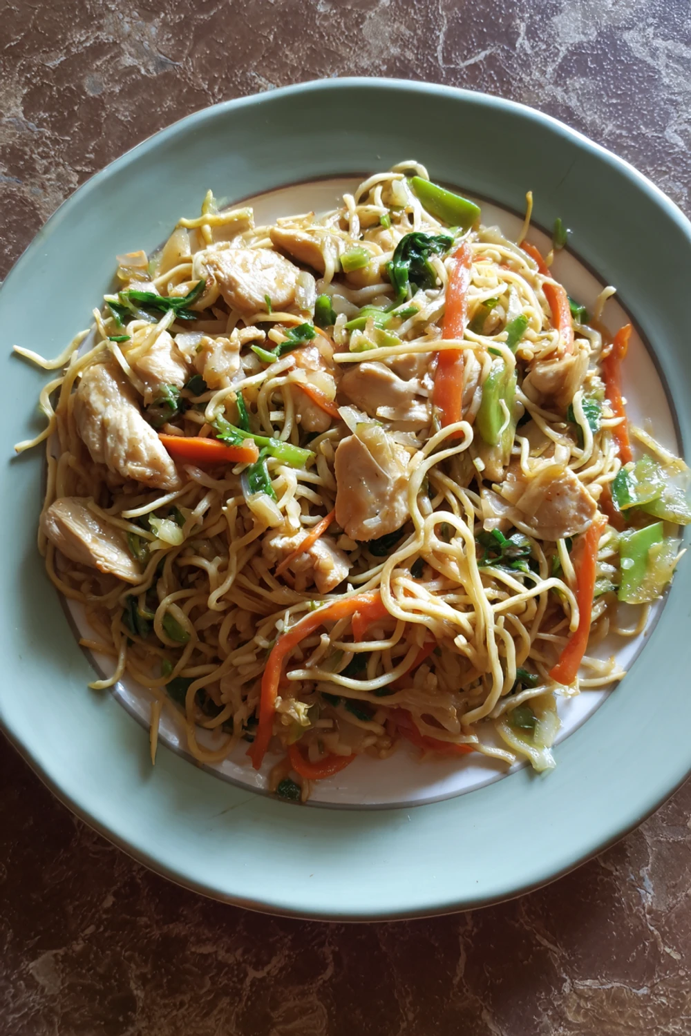 Easy Chicken Chow Mein Recipe