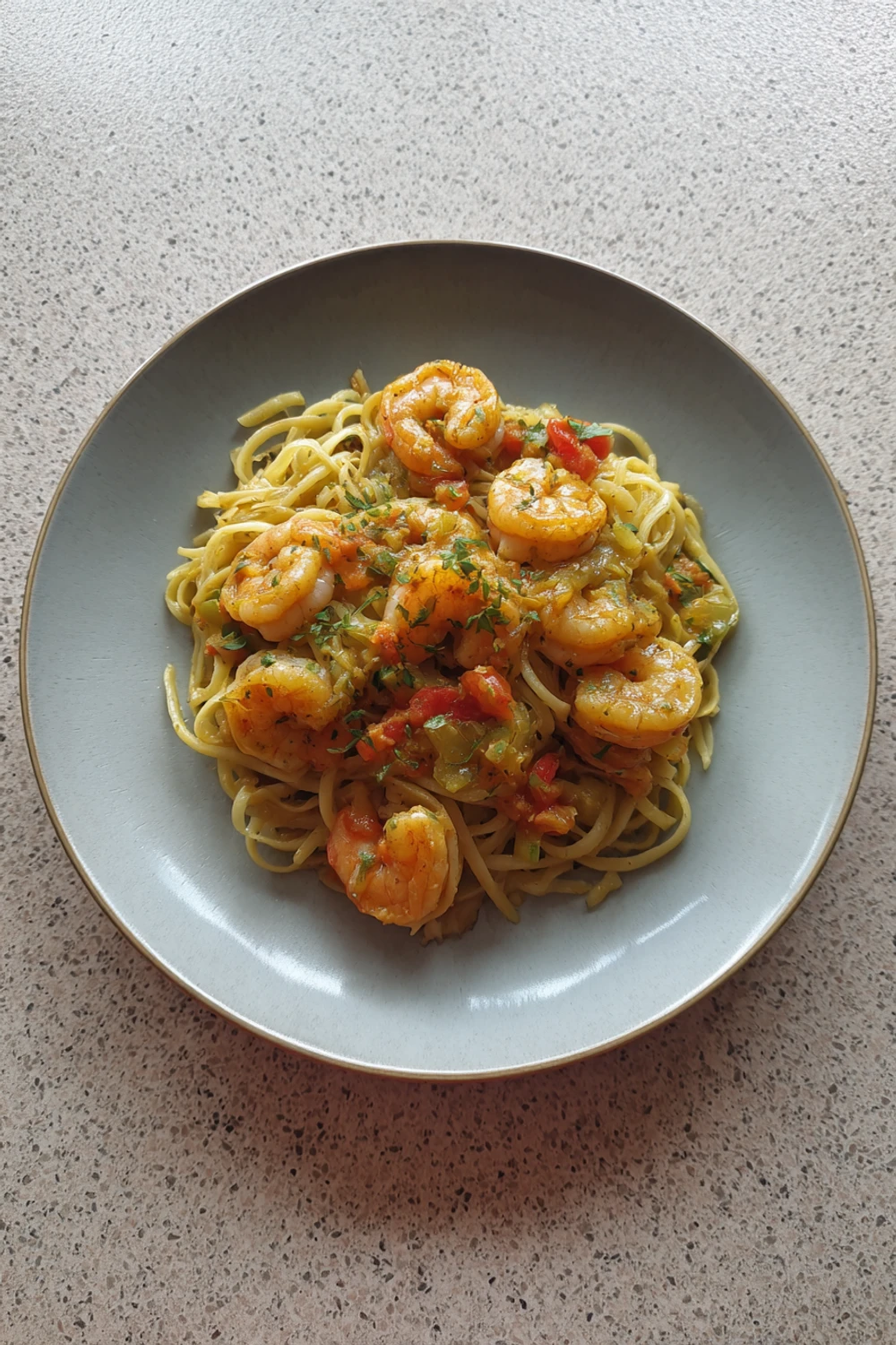 Creamy garlic prawn pasta recipe in 20 mins recipe