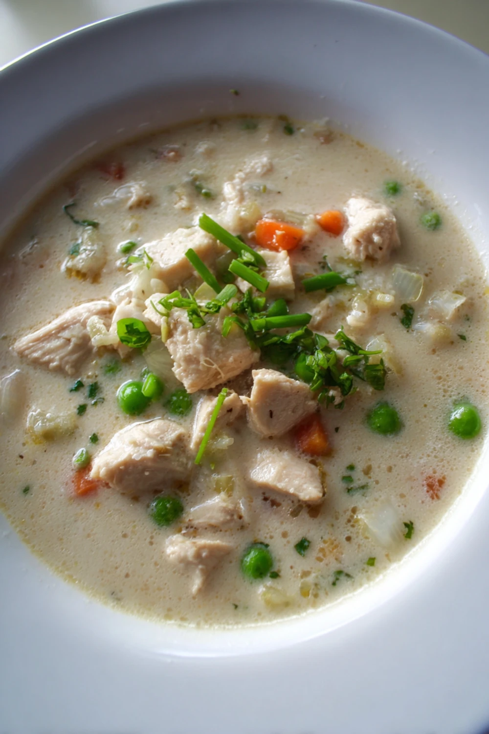 Creamy White Chicken Chili Recipe recipe