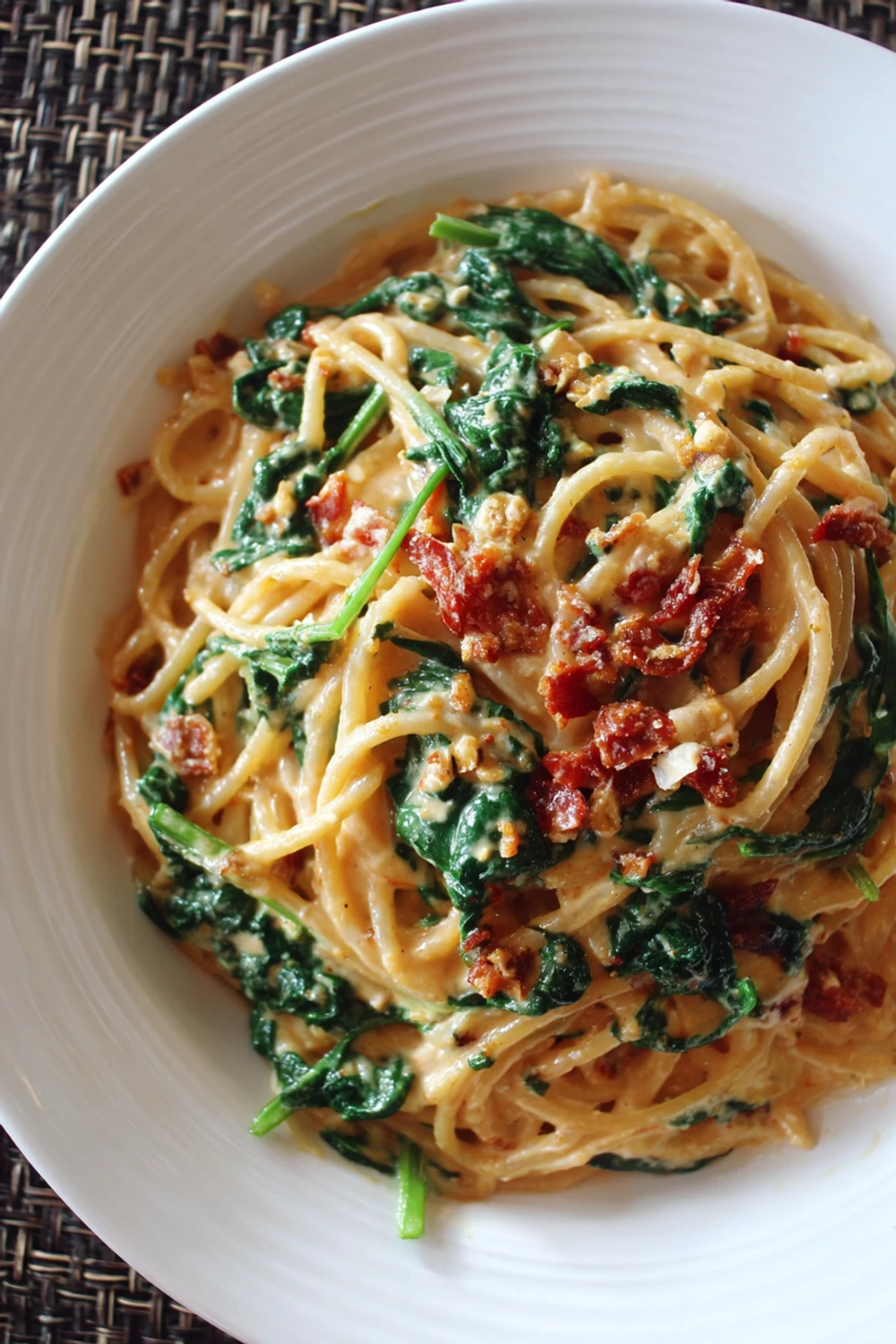 Spaghetti & Spinach with Sun-Dried Tomato Cream recipe