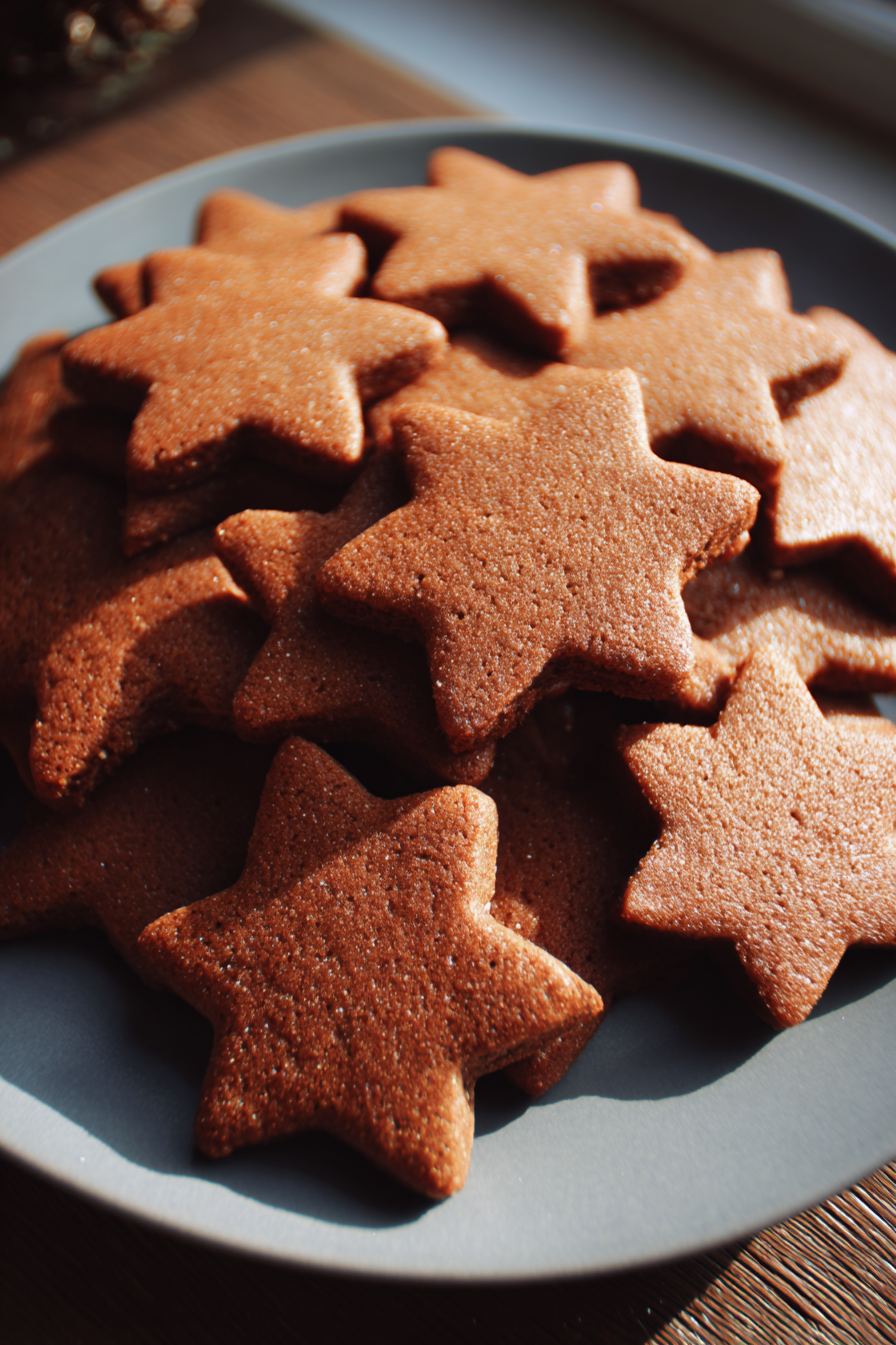 Easy Gingerbread Cookies Recipe recipe