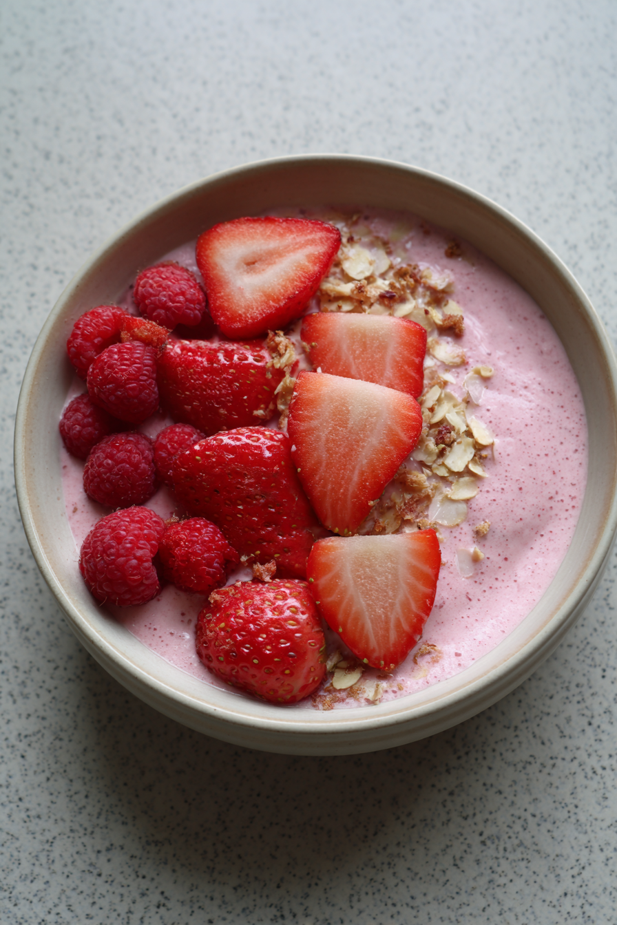 Easy Berry Smoothie Bowl Recipe recipe