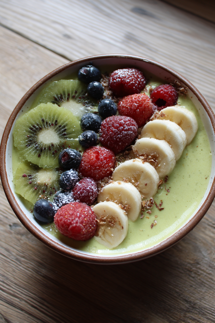 Easy Green Smoothie Bowl Recipe recipe